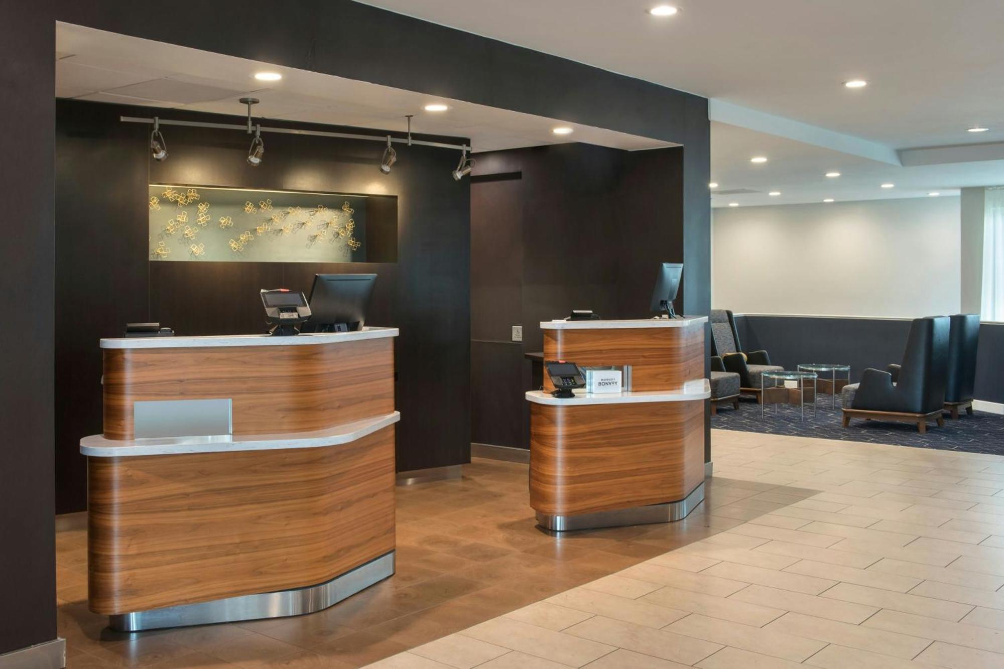 Courtyard By Marriott Silver Spring North/White Oak Zewnętrze zdjęcie