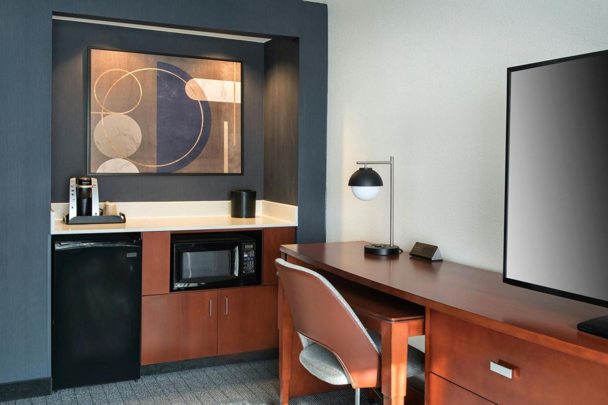 Courtyard By Marriott Silver Spring North/White Oak Zewnętrze zdjęcie