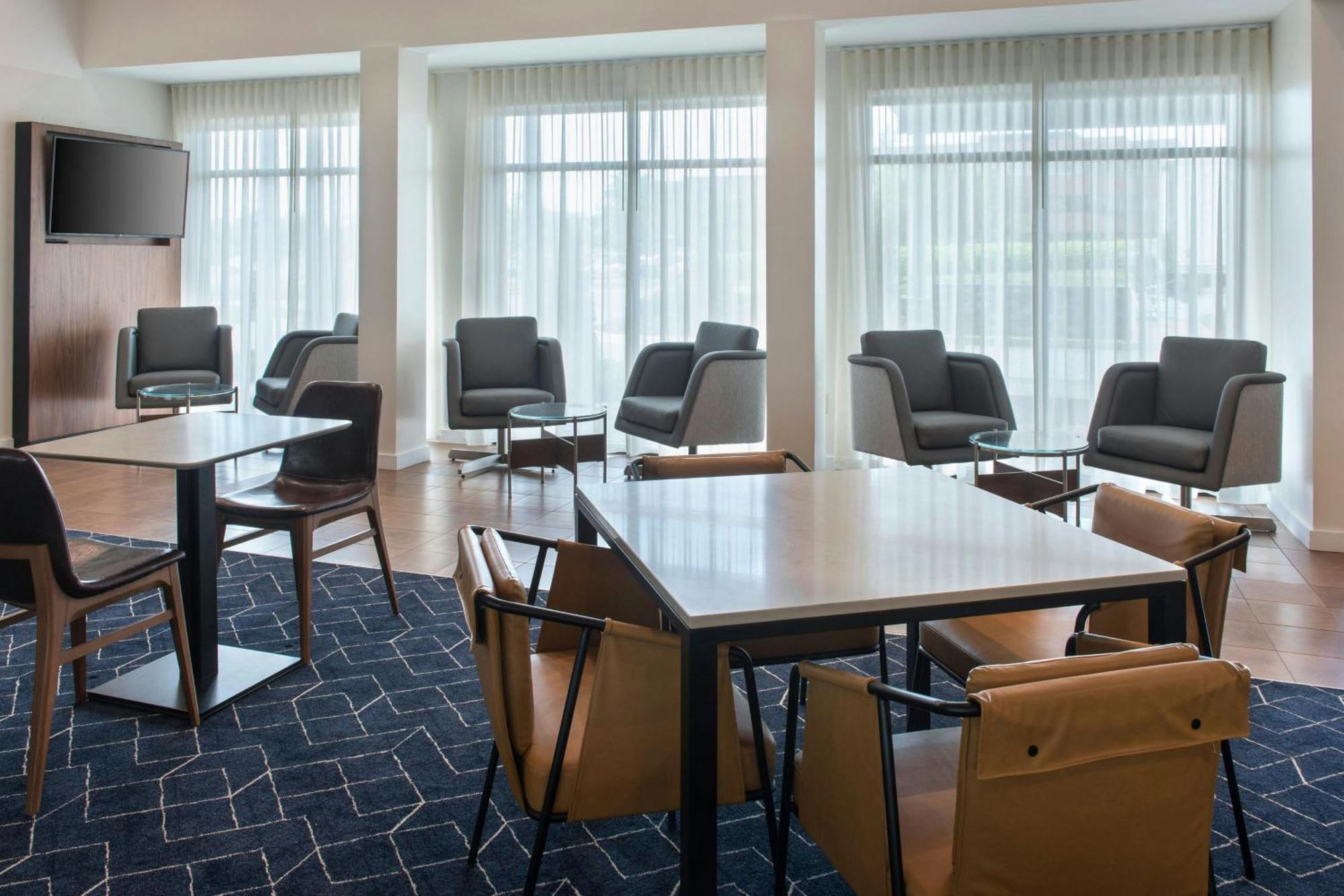 Courtyard By Marriott Silver Spring North/White Oak Zewnętrze zdjęcie