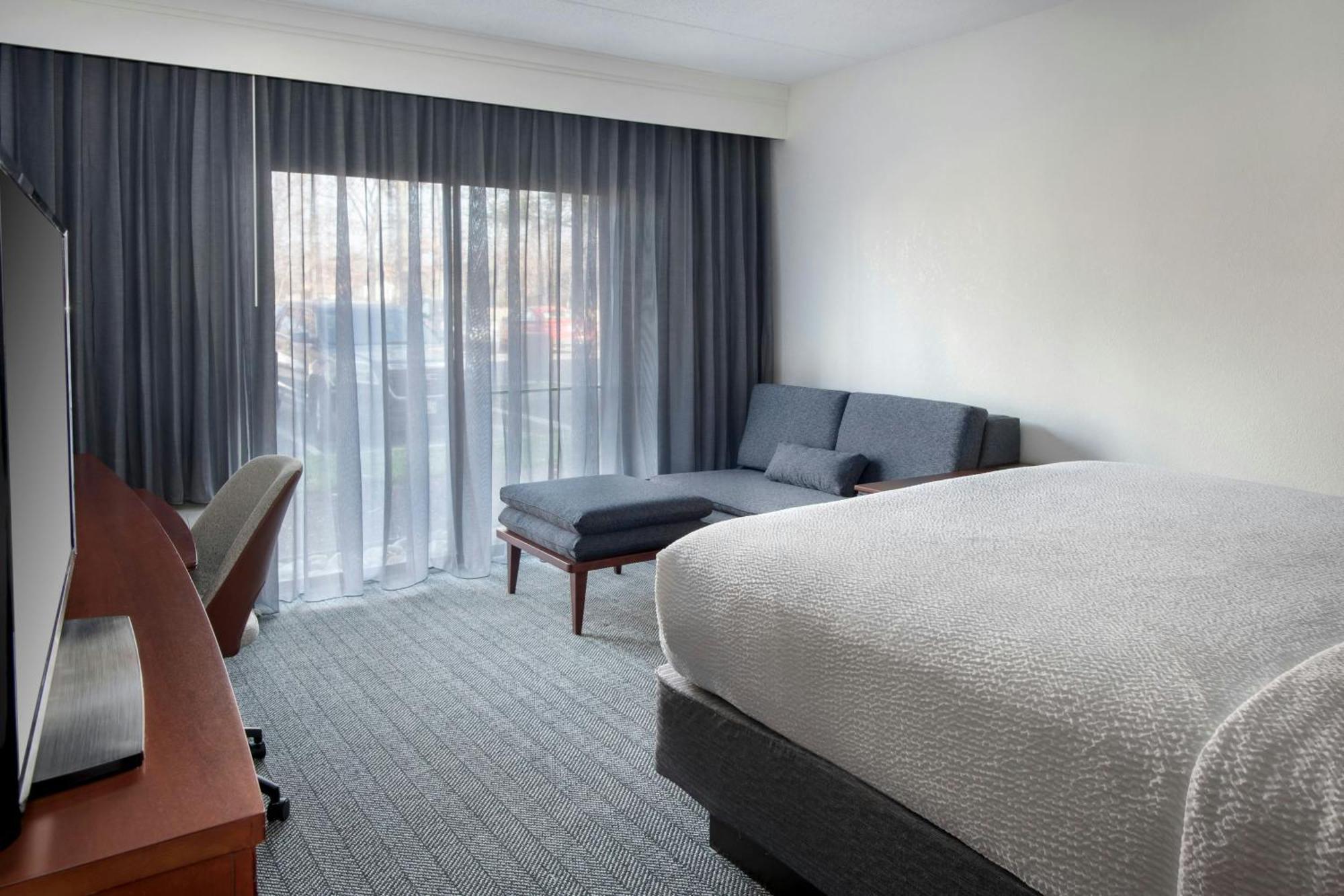 Courtyard By Marriott Silver Spring North/White Oak Zewnętrze zdjęcie